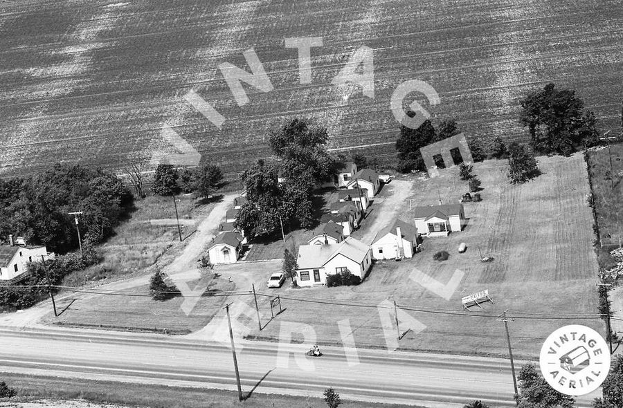 Parkway Motel - 1972 Aerial